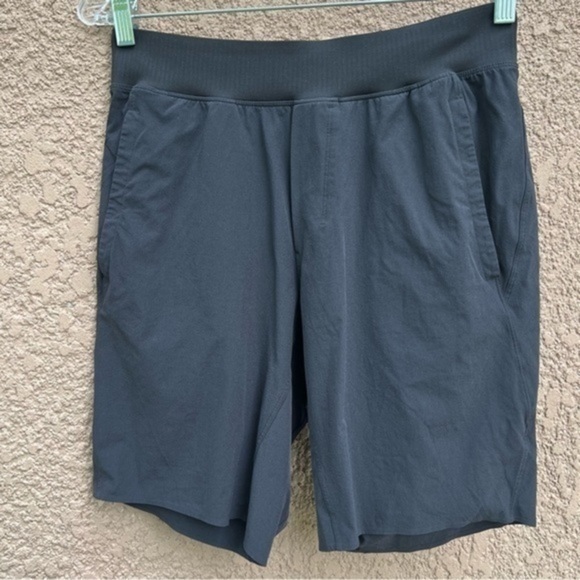 Lululemon Men’s Gym Shorts, Unlined‎ Activewear Casual Workout - Picture 1 of 16